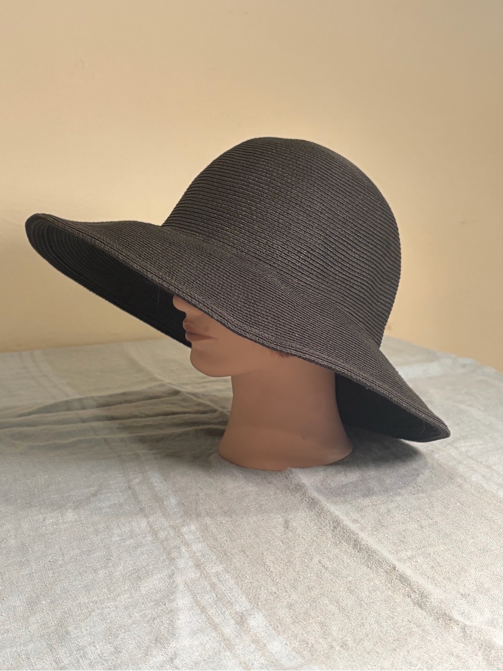 Eric Javits Womens Black Hamptons Sun Hat Wide-Brim Floppy Packable - Picture 8 of 10